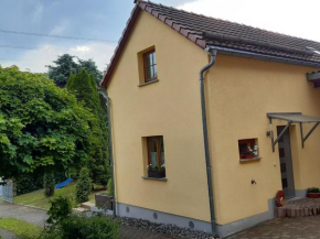 Great holiday home with terrace near Saxon